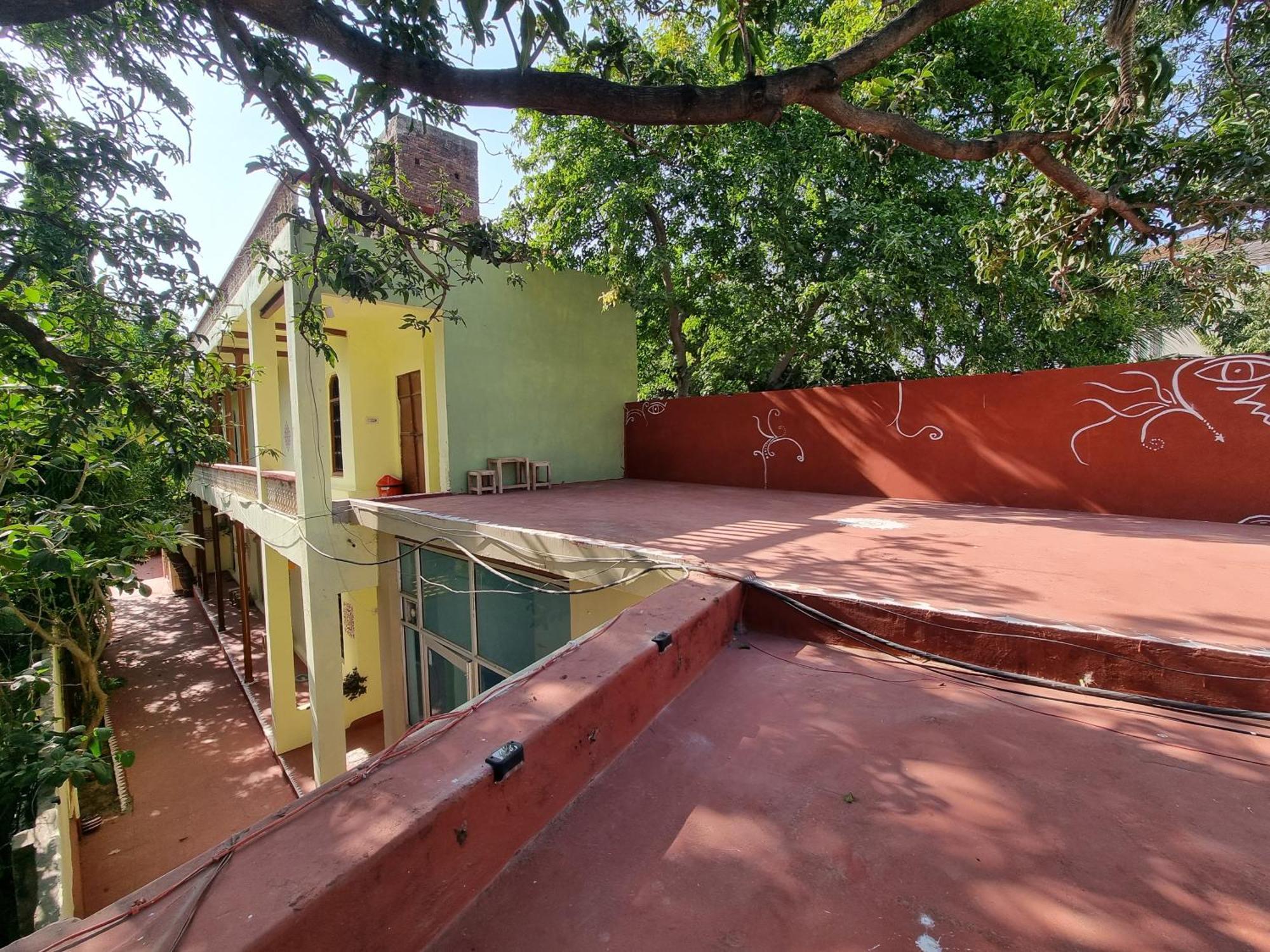 Karavan Kafe Pushkar Exteriör bild